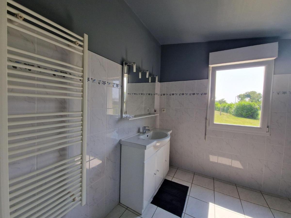 Cottage, Plevenon Luaran gambar